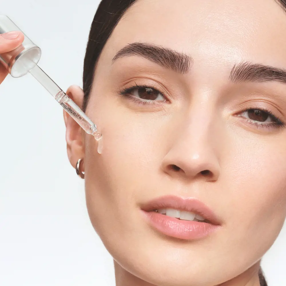 لایه‌بردار AHA نوویج پلاس اوریفلیم | بازسازی‌کننده حرفه‌ای پوست حجم 30 میل